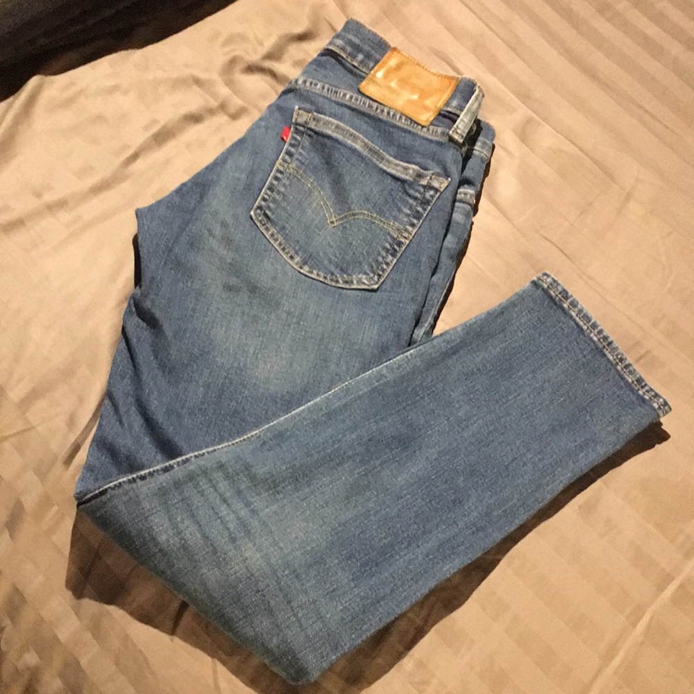 Levi’s stretchy slim fit